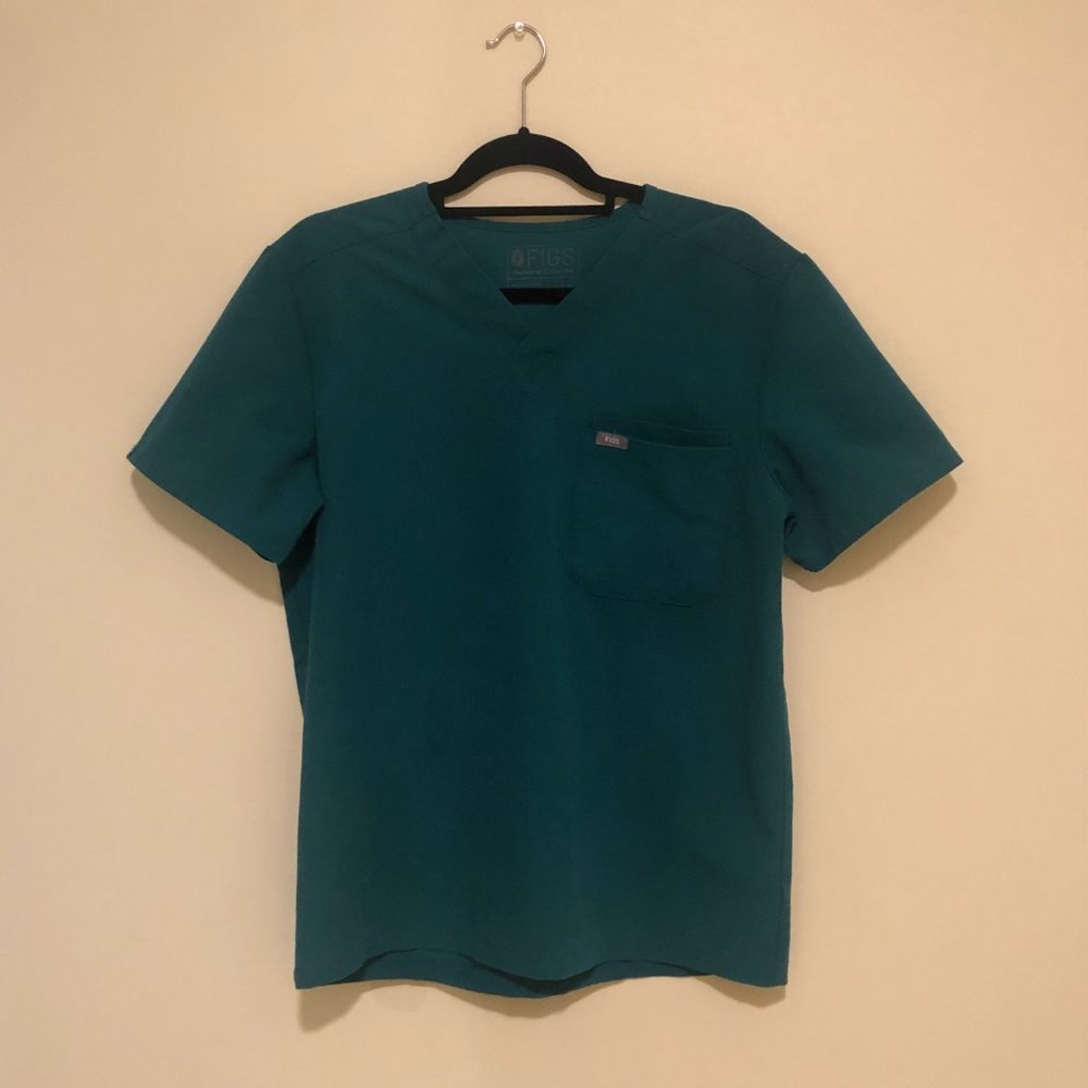 Figs Leon Three-Pocket Scrub Top